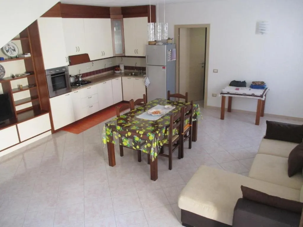 Casa Vacanza indipendente nel centro storico di Teulada 0*,  Italia